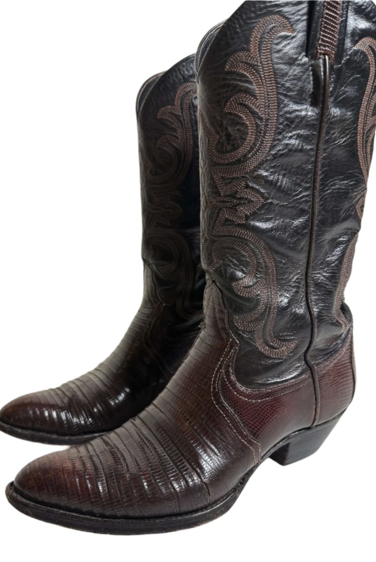 Larry Mahan two-tone cowboy boot with burgundy lizard skin vamp and black embroidered leather shaft, side angle view